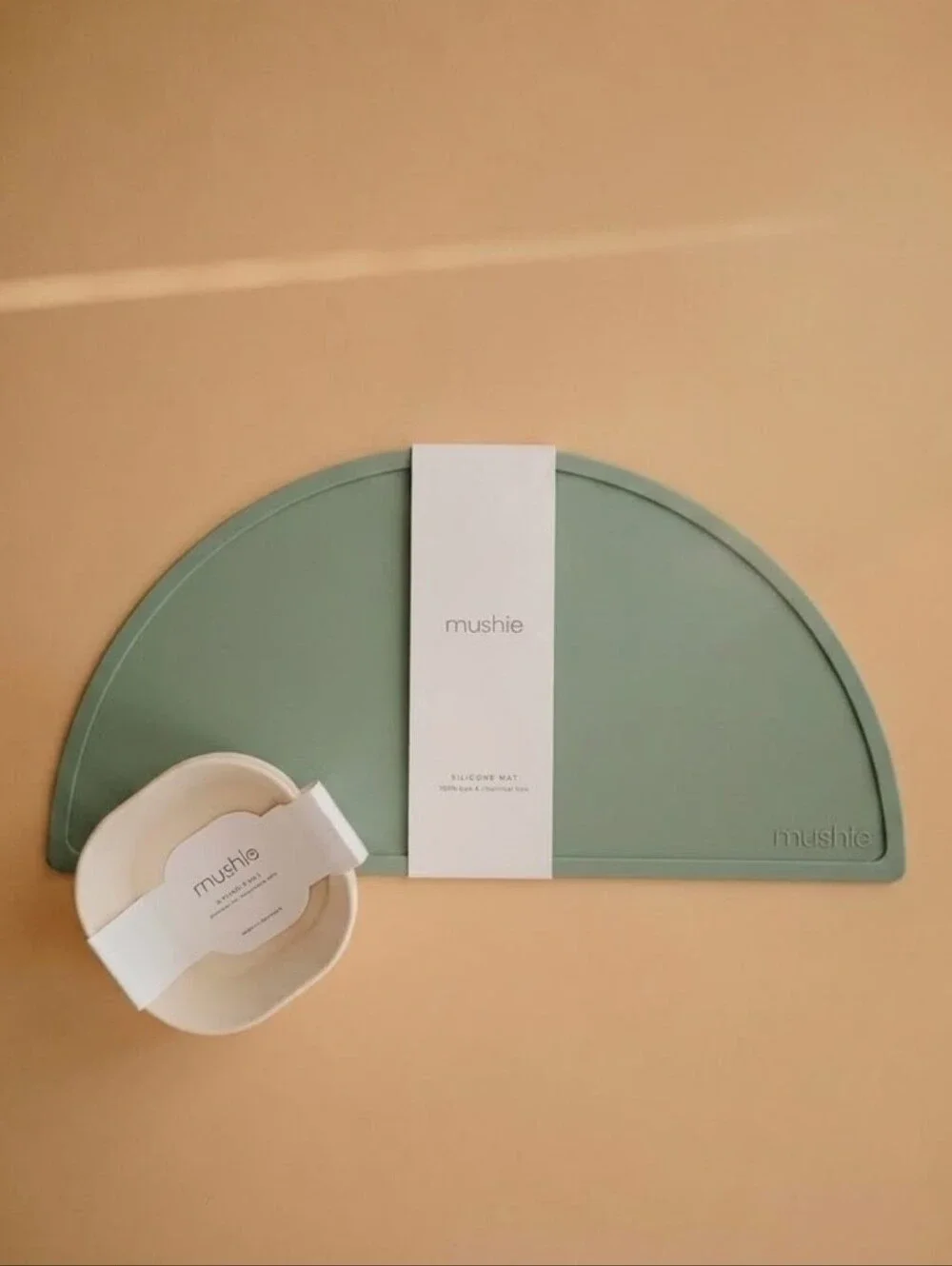 SET mushie Silicone Placemat & mushie Square Dinnerware Bowls 2ct